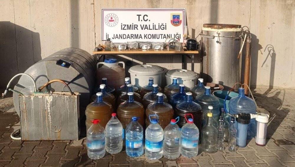 İzmir’de kaçakçılara suç üstü: 6 kişi gözaltına alındı