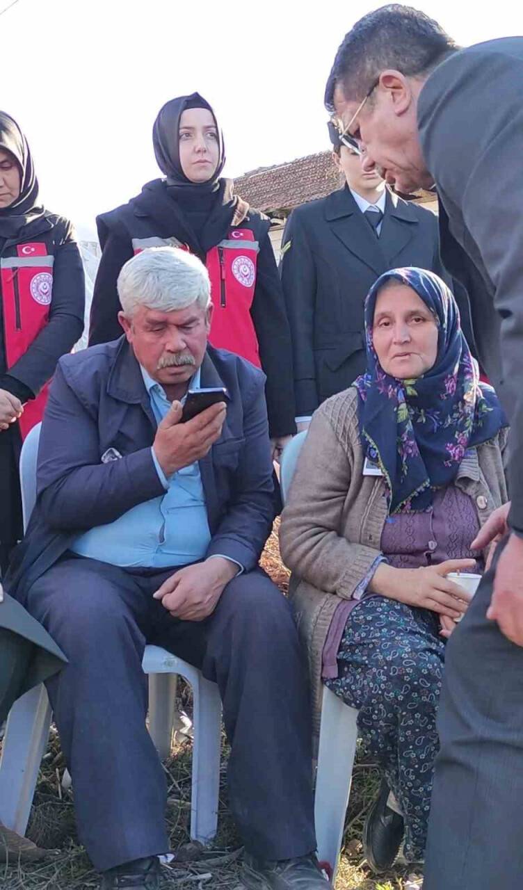 Cumhurbaşkanı Erdoğan şehit Mehmet Serinkan'ı ailesiyle telefonda görüştü