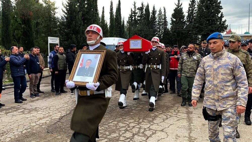 Şehit Piyade Uzman Çavuş Serkan Sayın son yolculuğuna uğurlandı