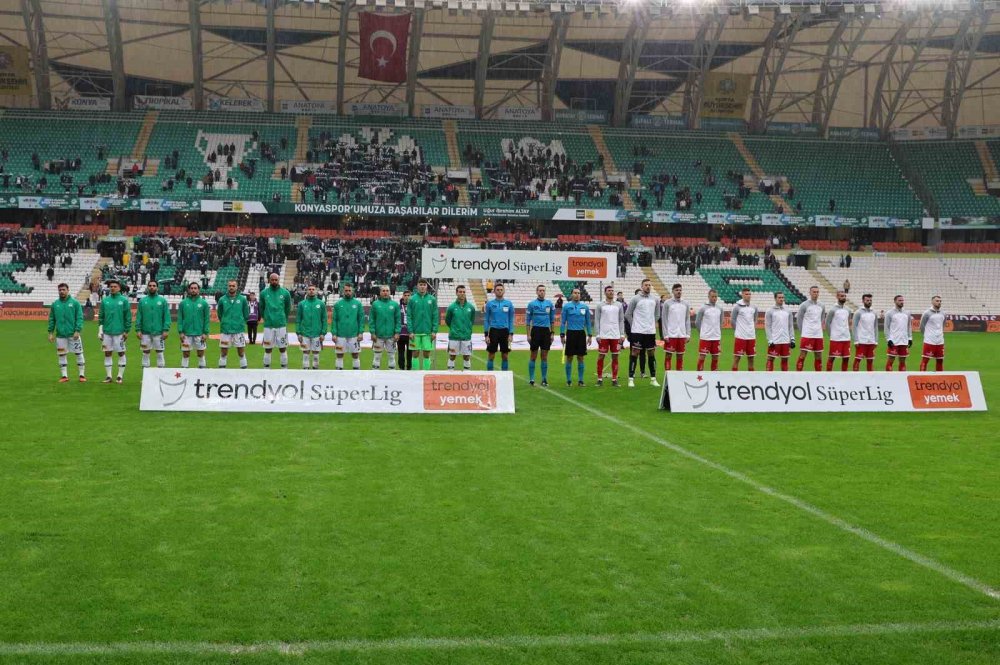 1-1 eriyoruz: Konyaspor puan kaybetmeye devam ediyuor