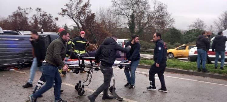 Manisa’da feci kaza: 1’i ağır 5 yaralı