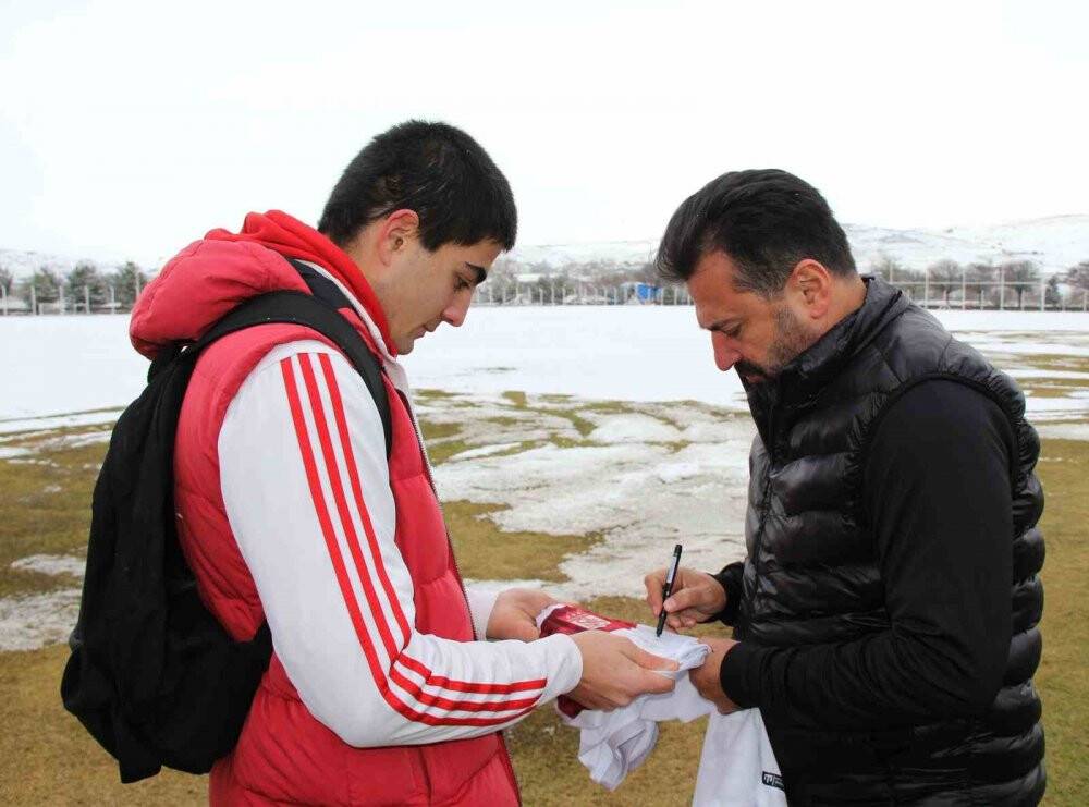 Bülent Uygun: Konyalıları ağırlamaktan onur duyarız!