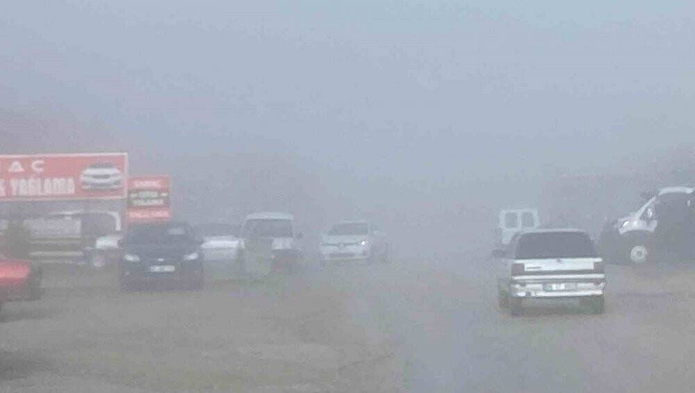 Kulu'da meydana gelen yoğun sis kazalara neden oldu