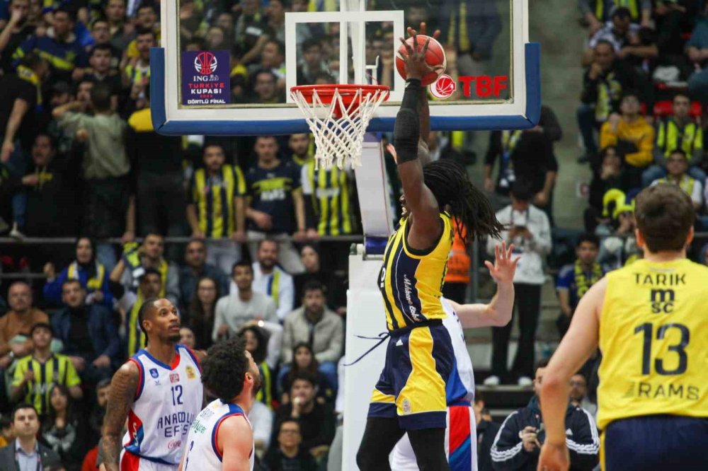 Konya'da gülen Fenerbahçe oldu