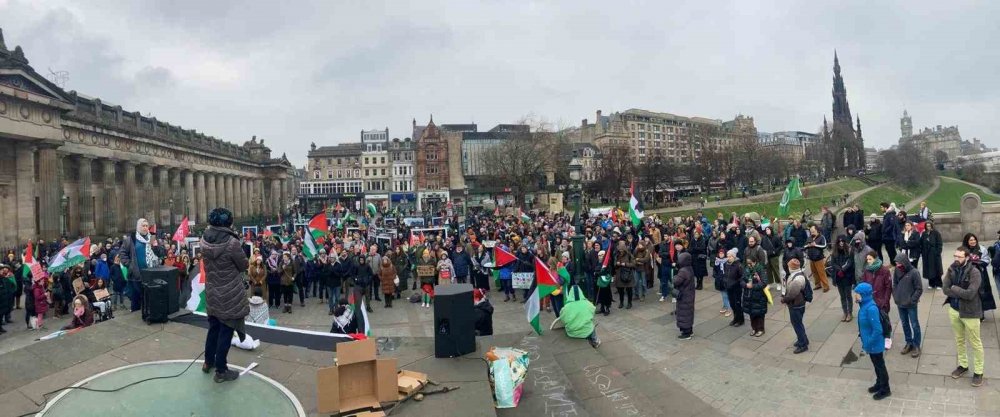 İskoçya’da Filistin’e destek gösterileri sürüyor