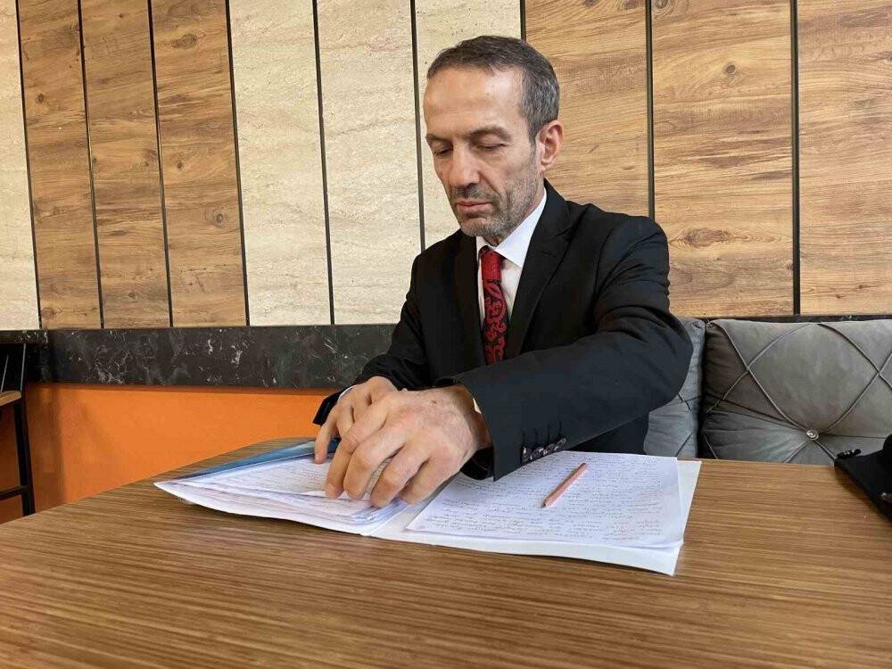 Yeniden Refahlı Akyüz, Fatih Erbakan'a çağrısını yineledi: "İstanbul adayımızı geri çekin!"