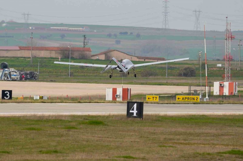 Bayraktar TB3 SİHA, 26. test uçuşunu başarıyla tamamladı