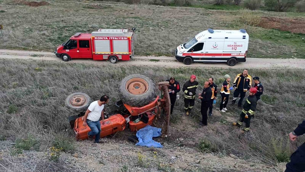 Konya'da devrilen traktörün altında kalan sürücü öldü