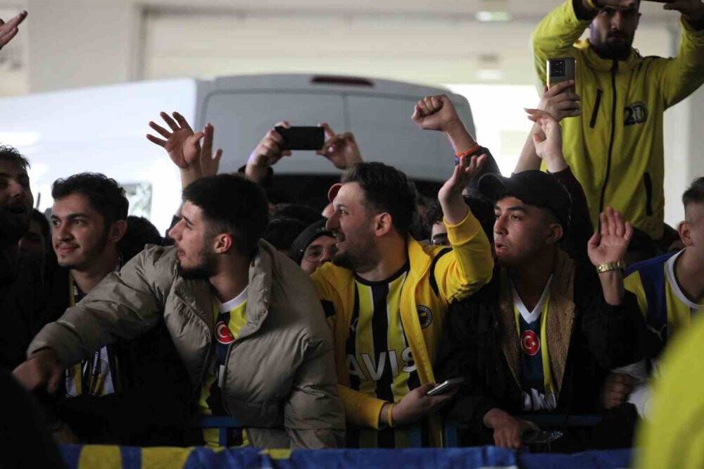 Fenerbahçe kafilesi Konya’ya geldi