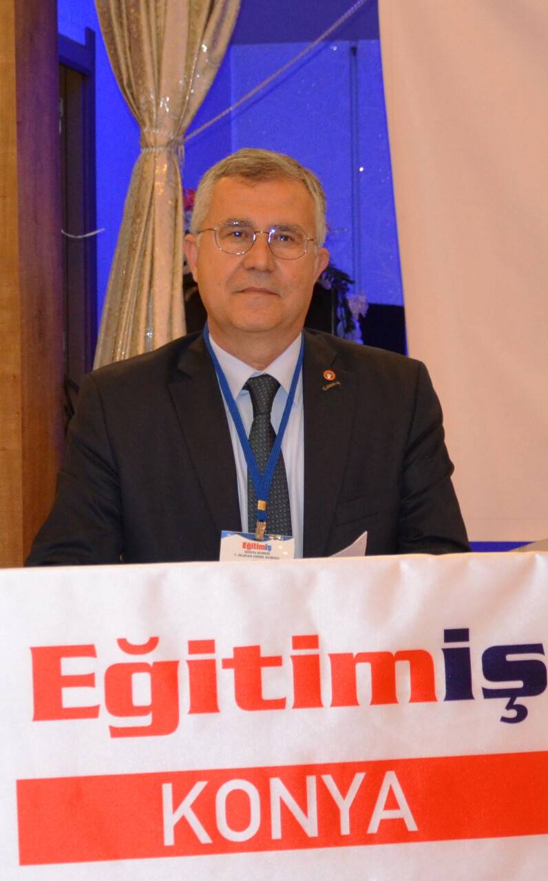 yeniden-egitim-is-konya-sube-baskani-secilen-bahattin-ertugrul-foto.jpg