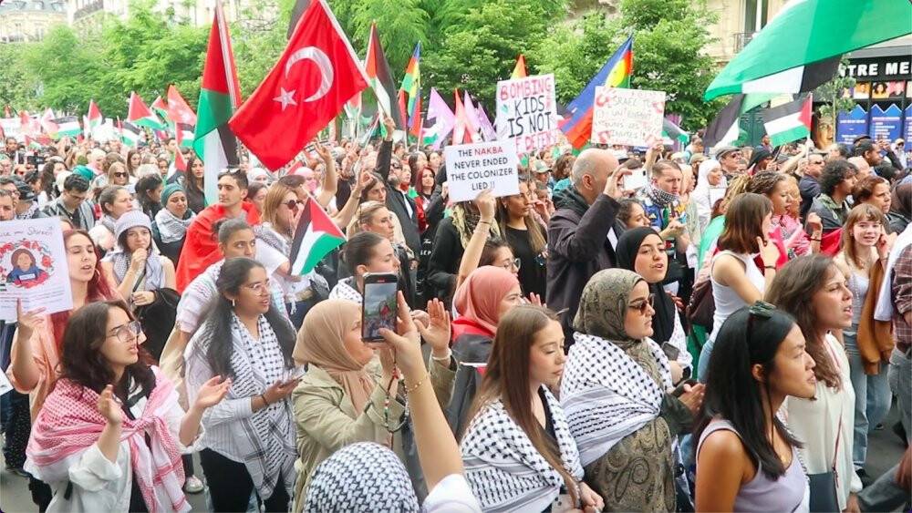 Paris’te Filistin’e destek İsrail’e tepki