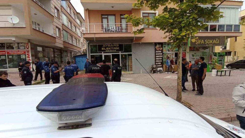 Konya’da alacak verecek kavgası kanlı bitti: 4 yaralı