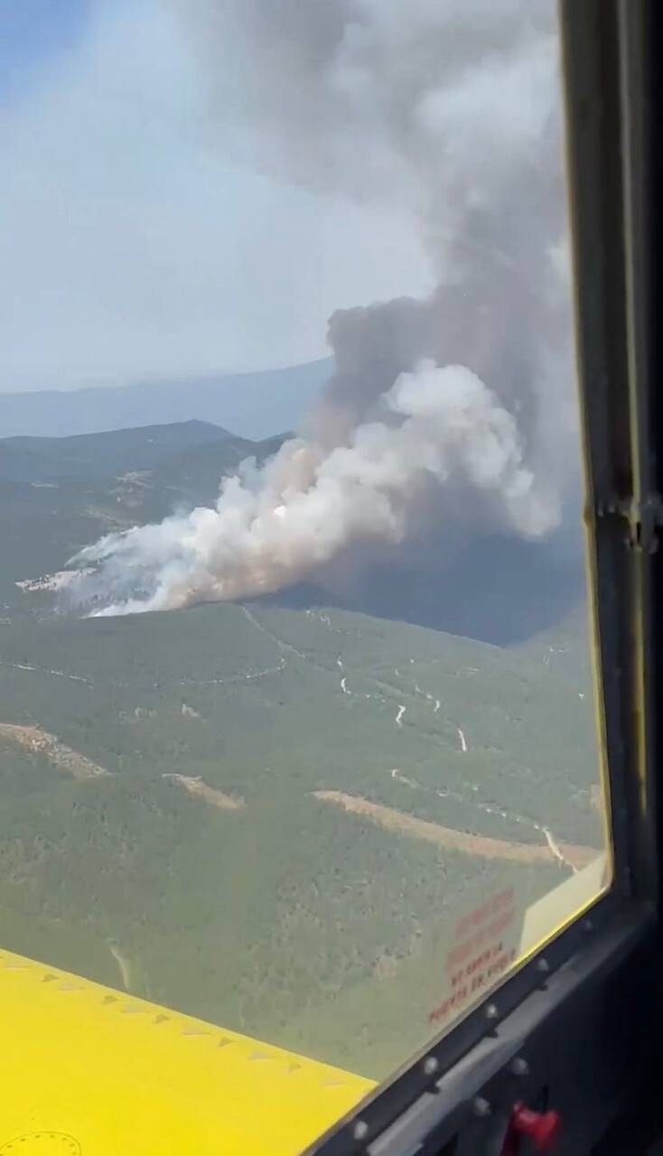 Bursa’daki yangının boyutu havadan görüntülendi