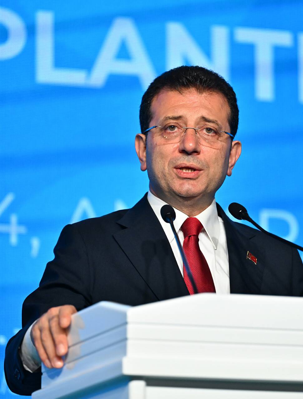aa-20240605-34788964-34788962-turkiye-belediyeler-birligi-baskani-imamoglu-tesekkur-konusmasi-yapti.jpg