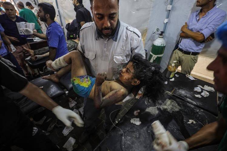 İsrail’in Gazze Şeridi’nin merkezine yönelik saldırısında 55 can kaybı