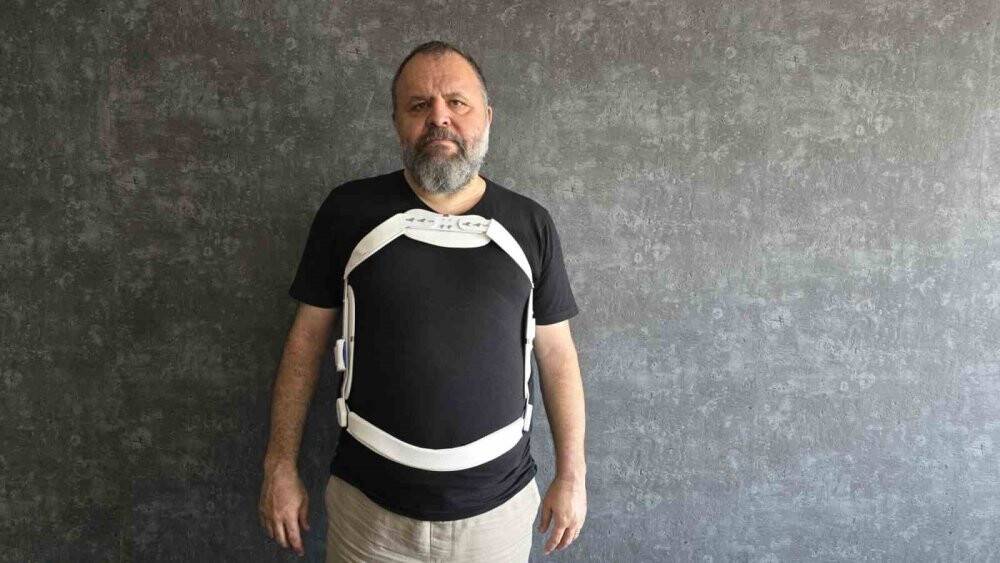 Tesla duracağı yerde hızlandı! Avukat kaza yaptı