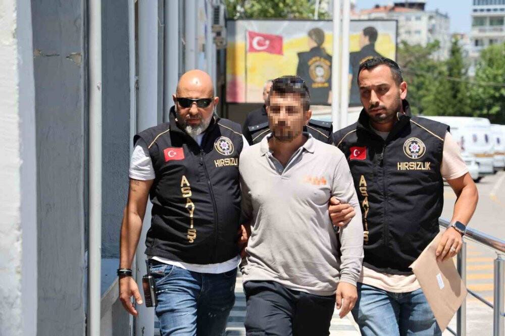 İzmir’de 2 kişinin elektrik akımına kapılıp ölmesine ilişkin 14 gözaltı