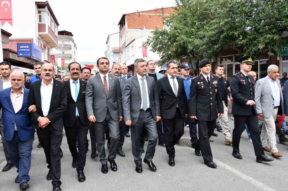 şehir seferber oldu: Şehit emanetine rüya gibi sünnet töreni