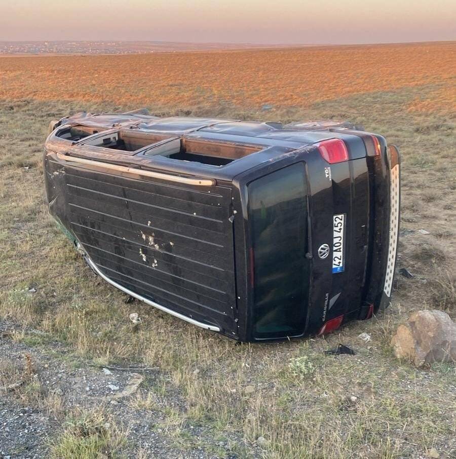 Konya'da araç takla attı: 2 yaralı