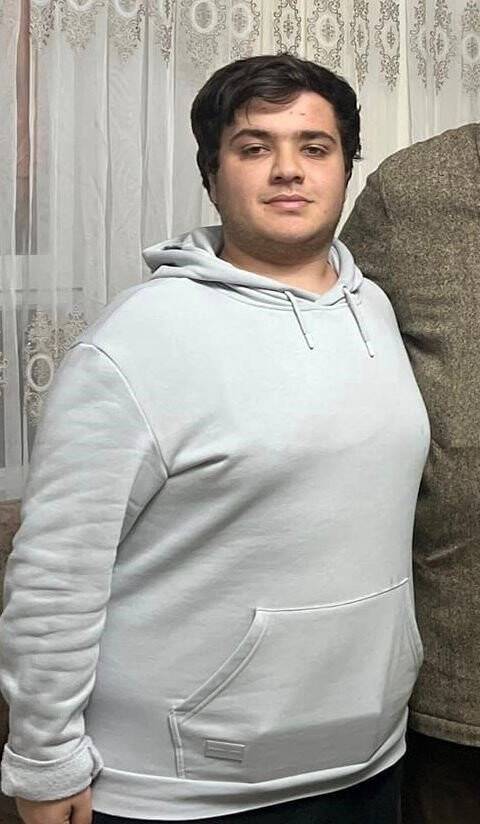 Asansör boşluğuna düşerek hayatını kaybeden genç son yolculuğuna uğurlandı