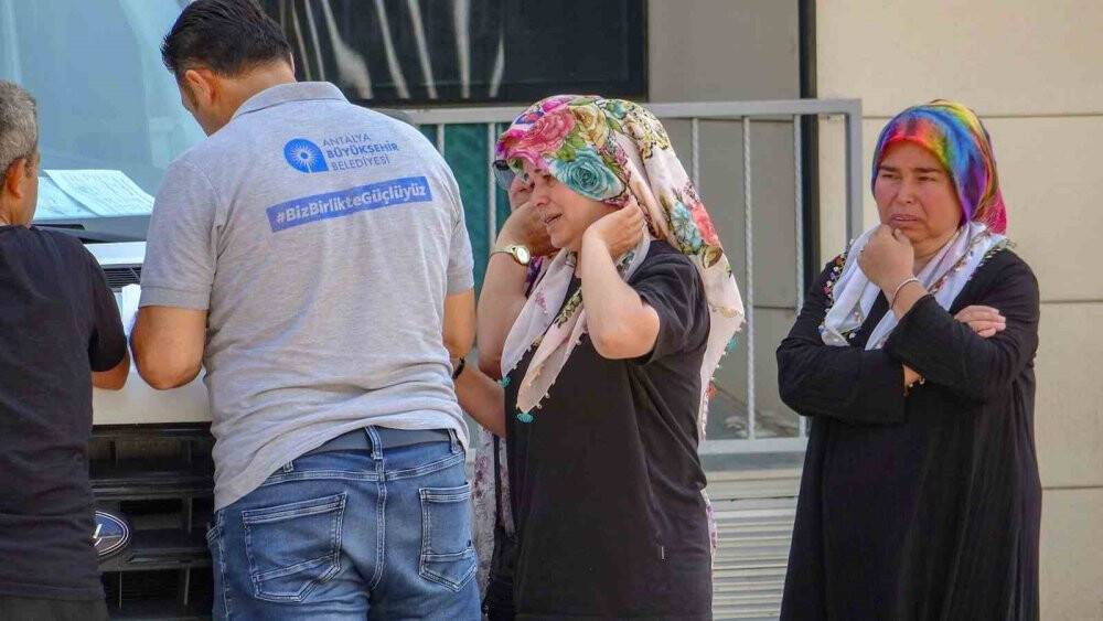 Antalya’daki huzurevi yangınında 2 kişiden acı haber