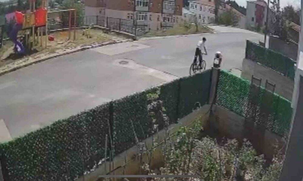 Oğlunun kavga ettiği çocuğu otomobil ile ezen kadına hapis cezası