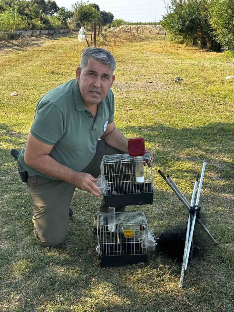 8 saka kuşunu izinsiz yakalayan kaçak avcıya 45 bin lira tazminat cezası