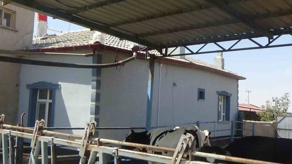 Konya’da obruk riskine karşı ev boşaltıldı