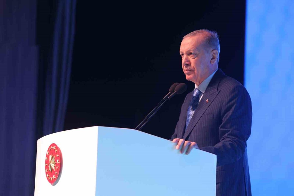 Cumhurbaşkanı Erdoğan: "Bu kılıçları kime çekiyorsunuz, şimdi bunlarla ilgili araştırmalar yapılıyor"