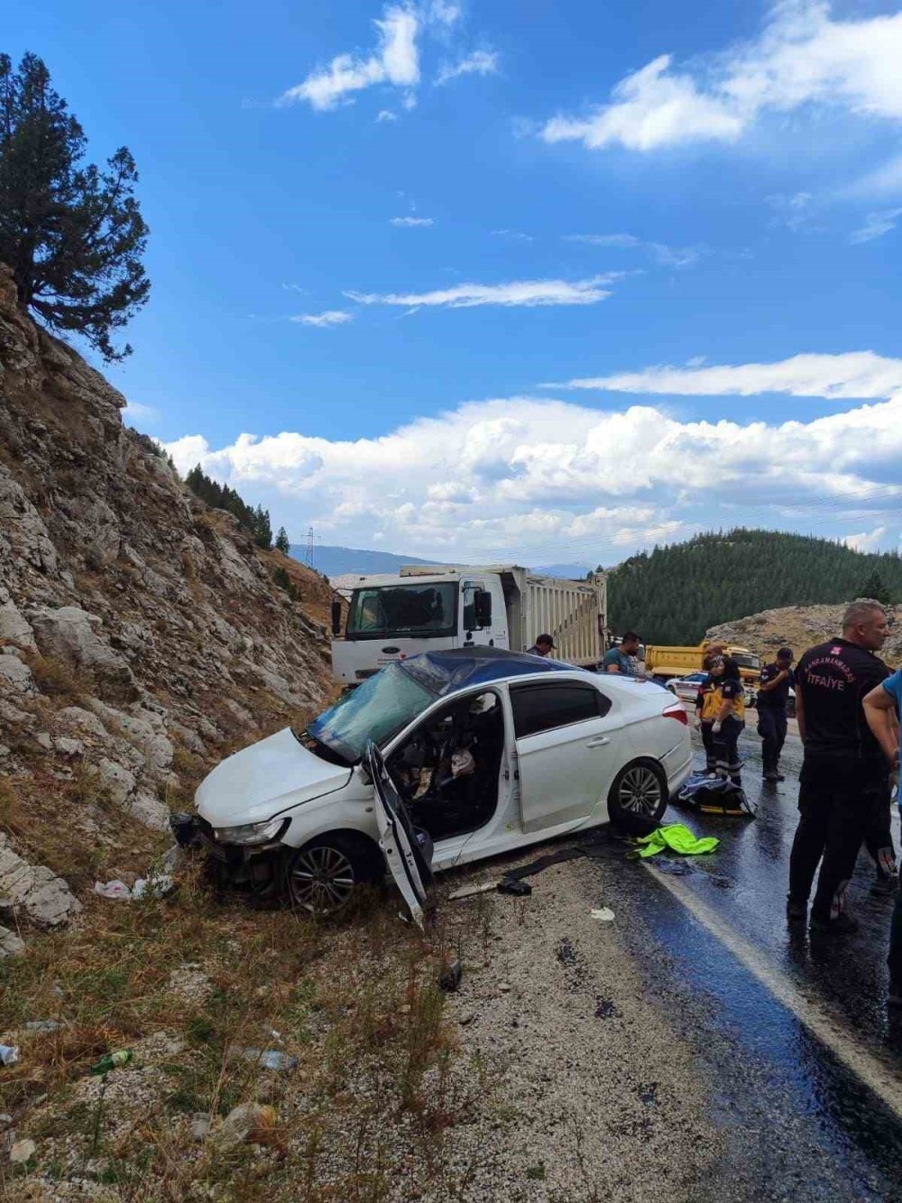 İki sözleşmeli er hayatını kaybetti