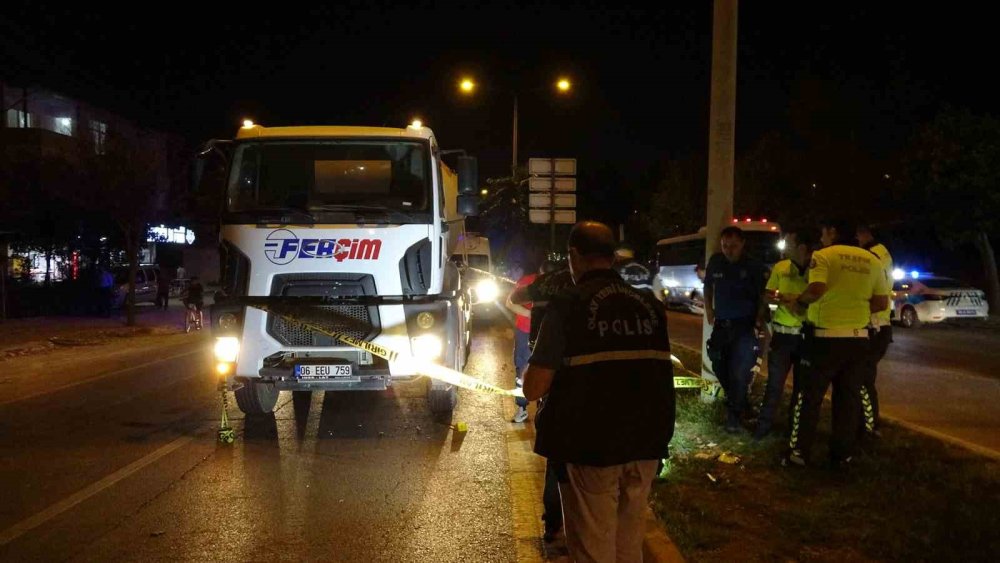 Beton mikserinin altında kalan 3 yaşındaki çocuk ağır yaralandı