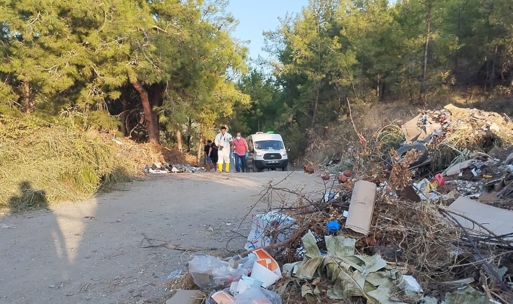 Selçuk Üniversitesi hocalarından biri çöplükte çıplak şekilde bulundu