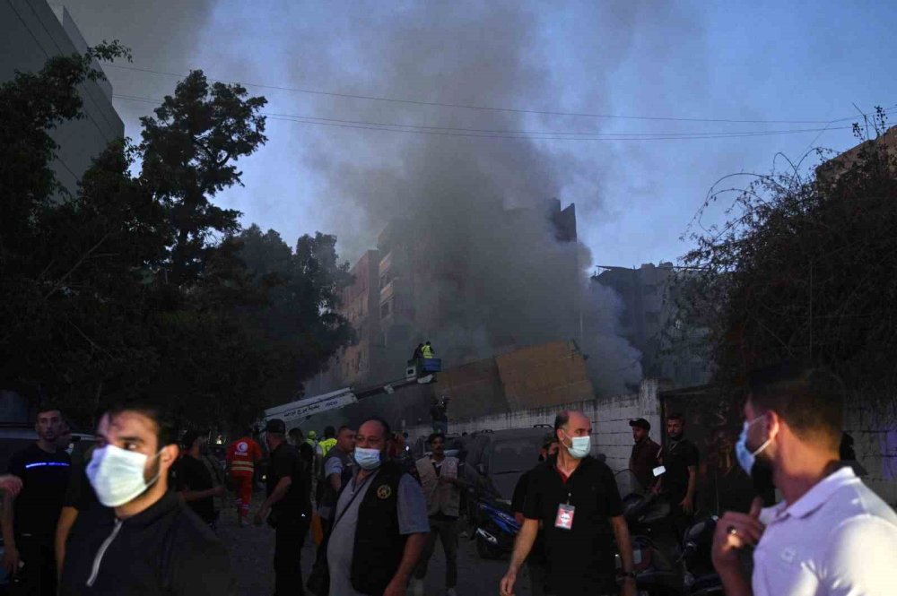 İsrail’in Beyrut'u vurdu: 2 kişi hayatını kaybetti