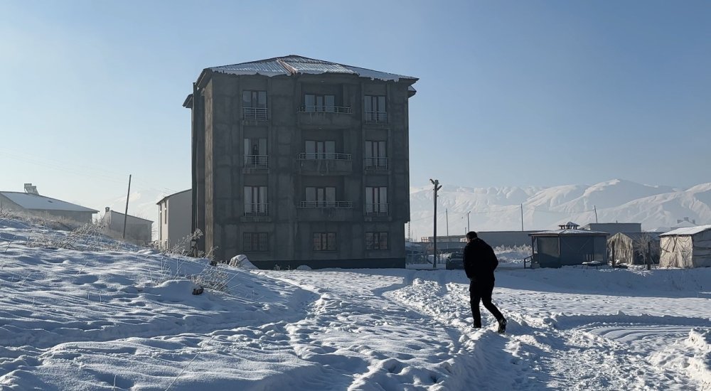 12 yaşın daki Eslem'in ölümü sokak hayavanları düzenlemesini yeniden gündeme getirdi