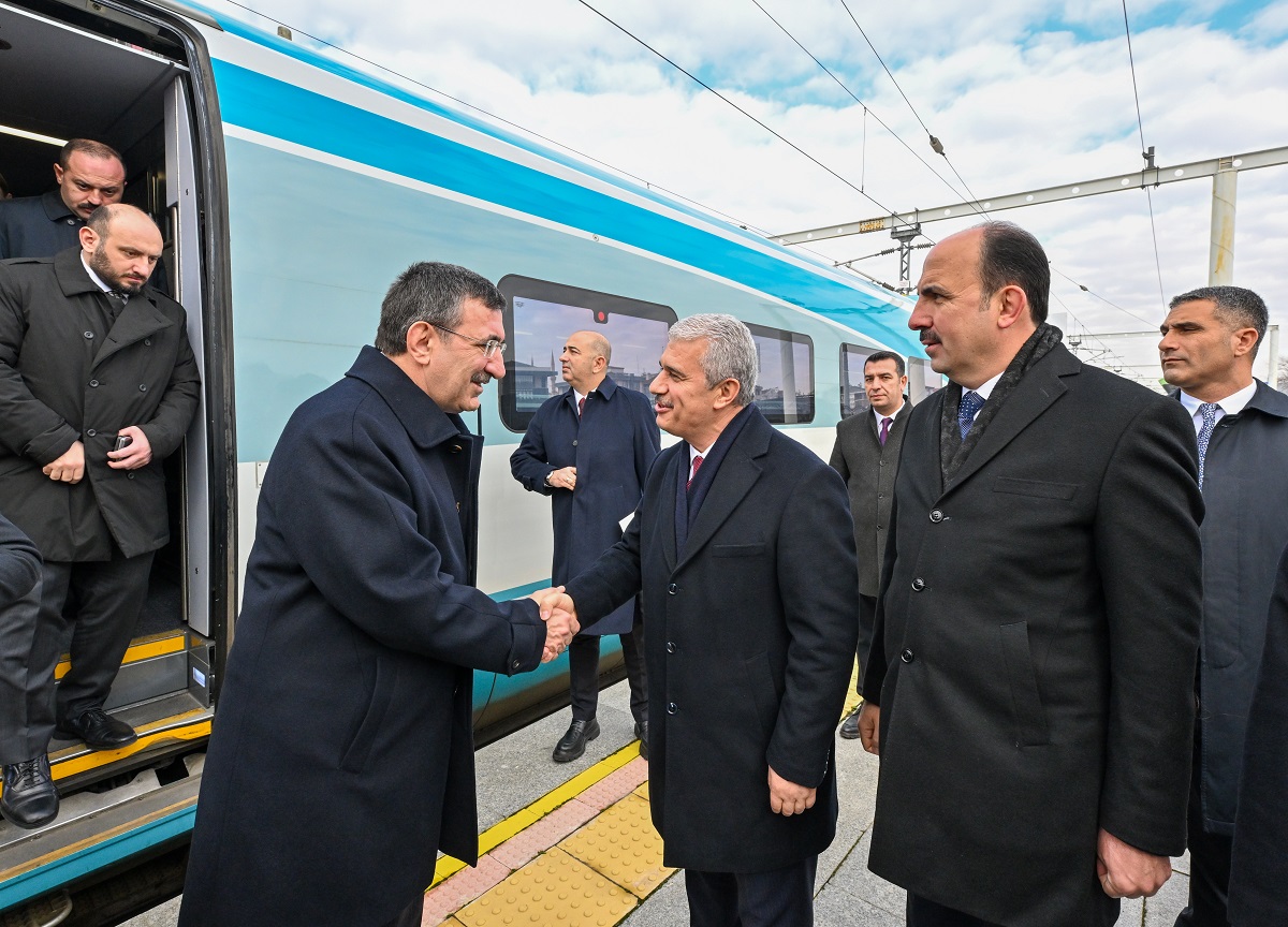 aa-20250124-36845348-36845342-cumhurbaskani-yardimcisi-yilmaz-konyada.jpg