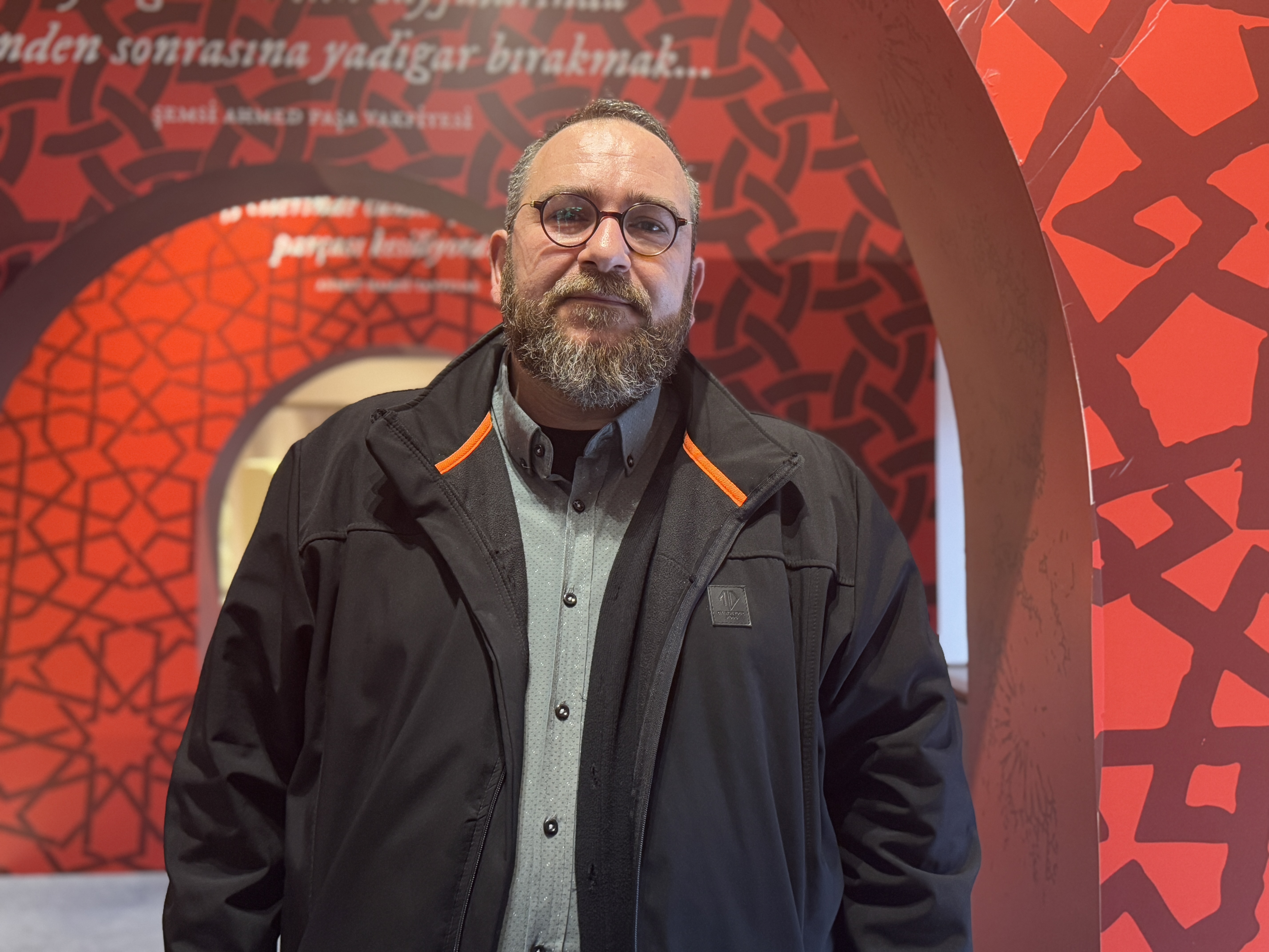 aa-20250127-36873551-36873549-ayna-anadolu-gogunun-ipek-mahyasi-sergisi-uskudarda-acildi.jpg