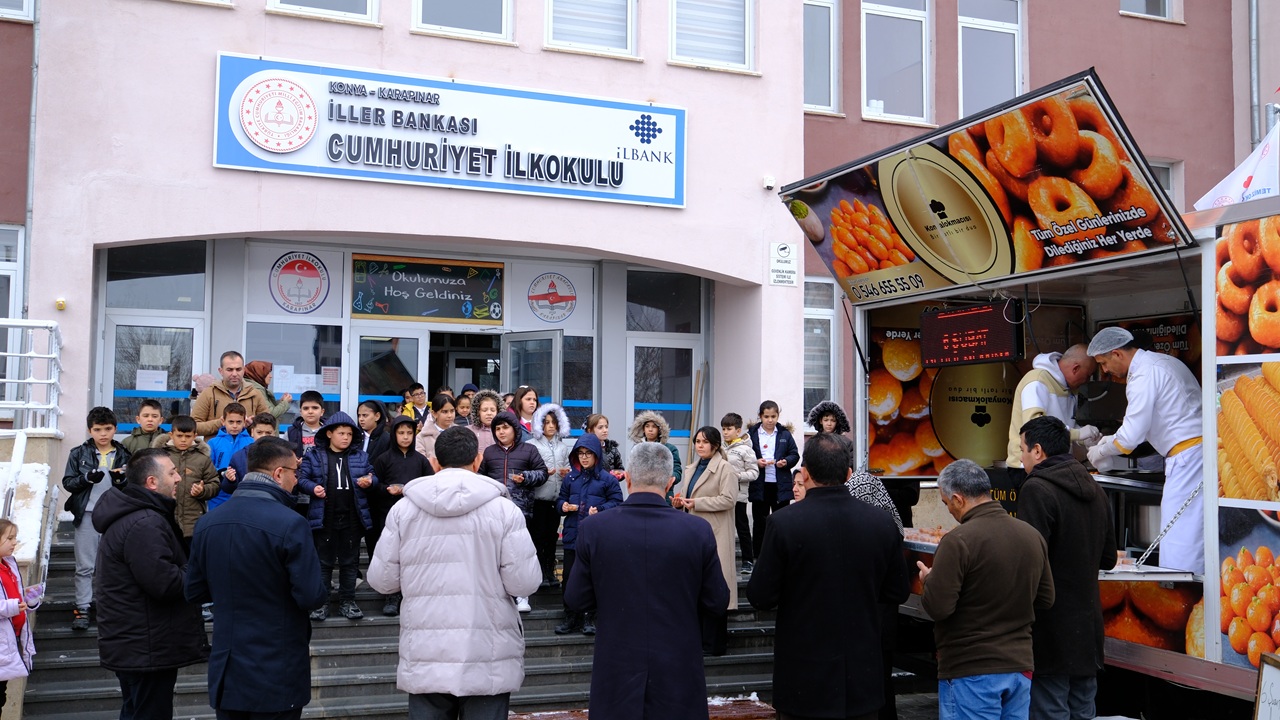 aa-20250205-36959802-36959798-konyada-6-subat-depremleri-icin-anma-programi-duzenlendi.jpg