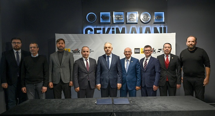 khimja8xko7obosoahvxe36oeb4ribmmqsqvypyp.jpg
