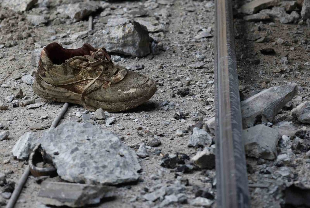 İnşaat halindeki otoyol köprüsünde çökme: 7 ölü, 30 yaralı