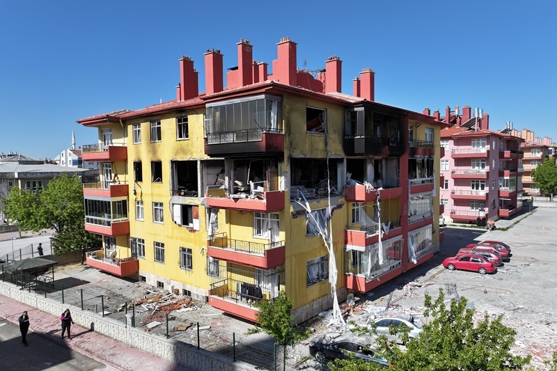 aa-20250505-37849150-37849141-konyada-bir-binada-meydana-gelen-patlamayi-mahalle-sakinleri-anlatti.jpg