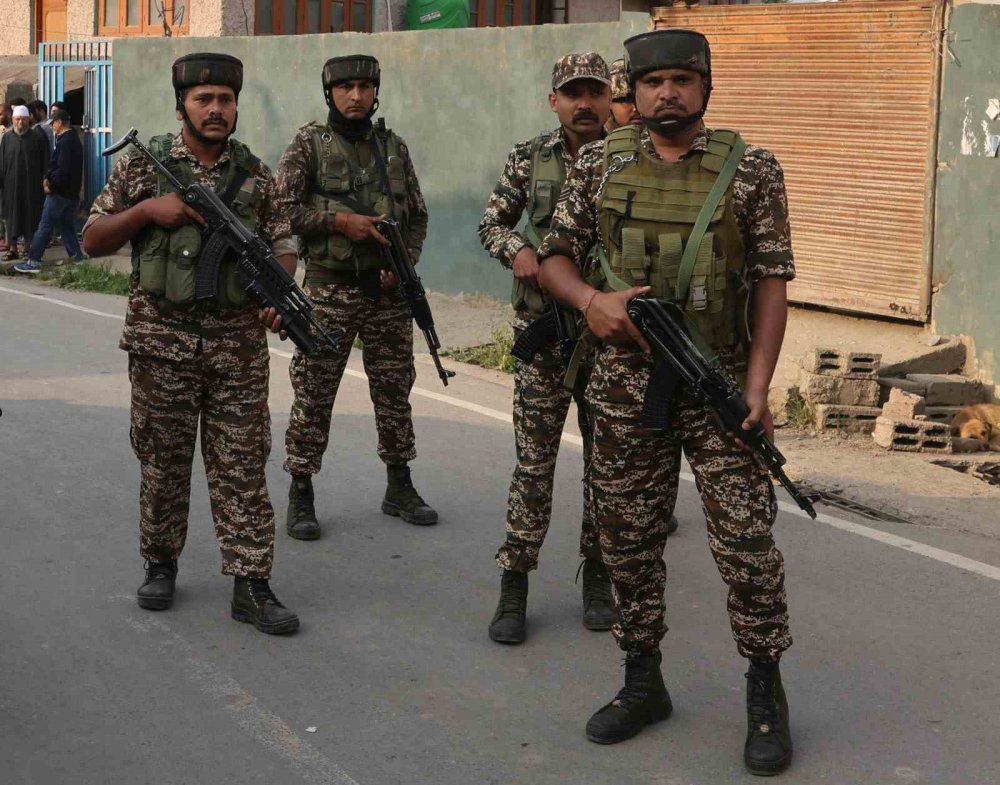 Hindistan’ın Pakistan’a saldırdı