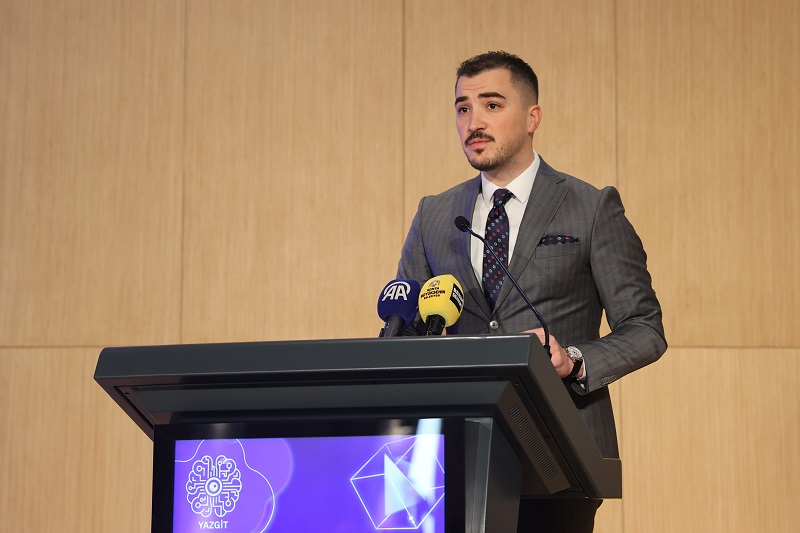 yapay-zeka-zirvesi-4.jpg