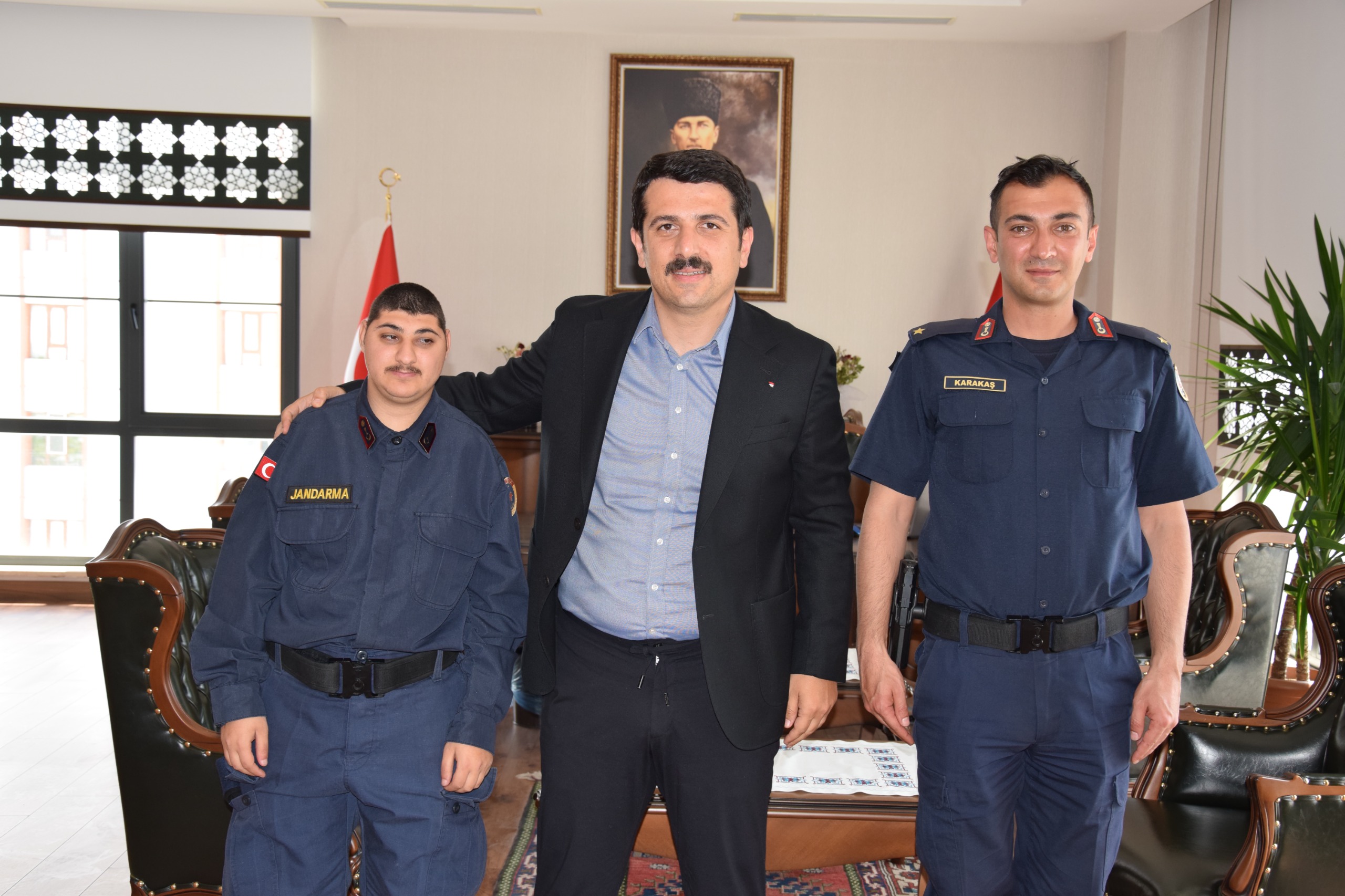 aa-20250515-37967035-37967034-karaman-ve-konyada-engelliler-bir-gunluk-askerlik-sevinci-yasadi.jpg