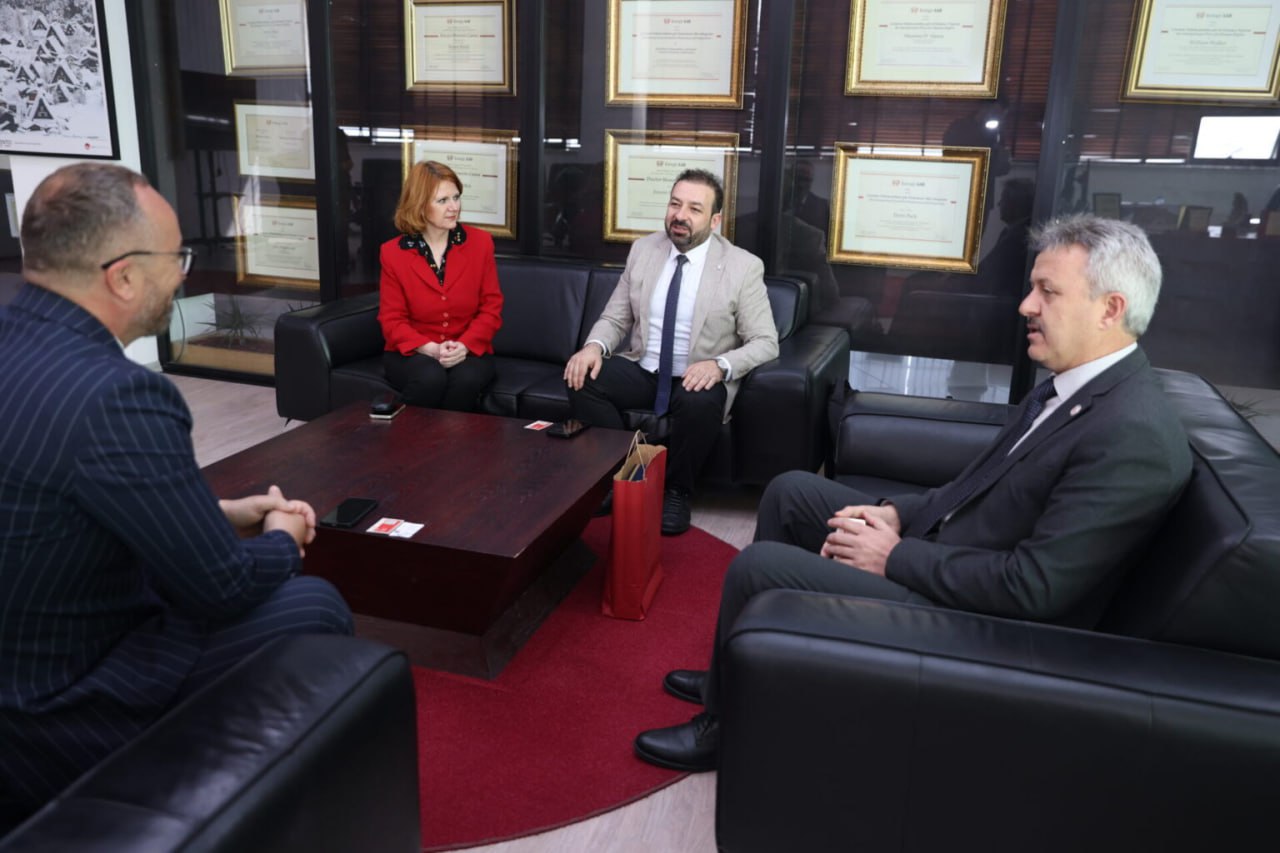 ktunden-kosovaya-akademik-acilim-yeni-is-birliklerine-ilk-adim-02.jpg