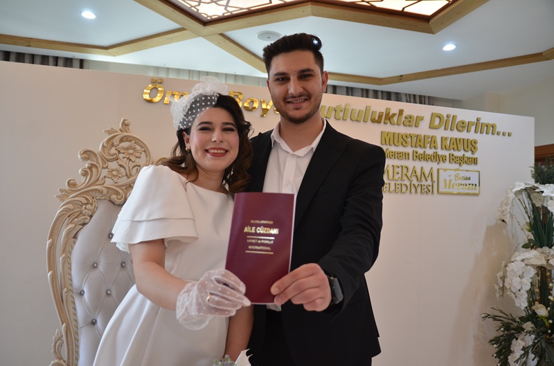 aa-20250525-38075772-38075768-konyada-nikah-dairelerinde-25052025-yogunlugu-yasandi.jpg