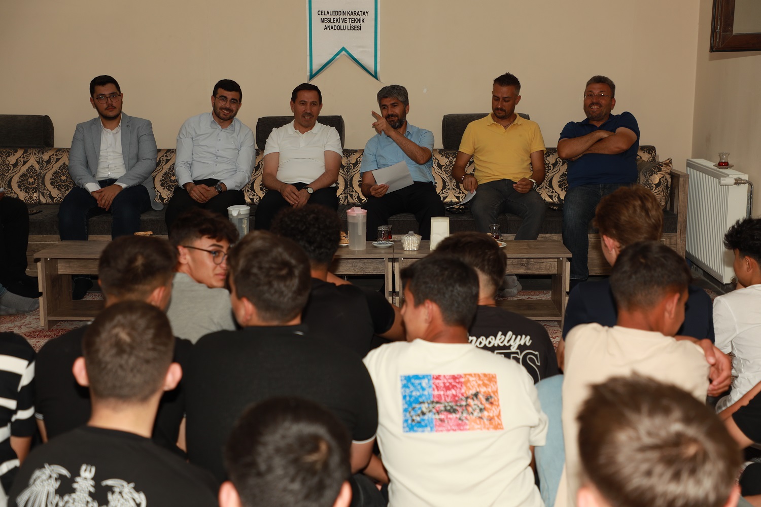 renciler-baskanla-bulustu-4-1.jpg