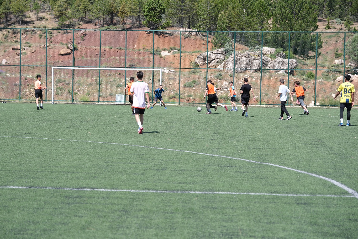 genclik-kampi-2.jpg