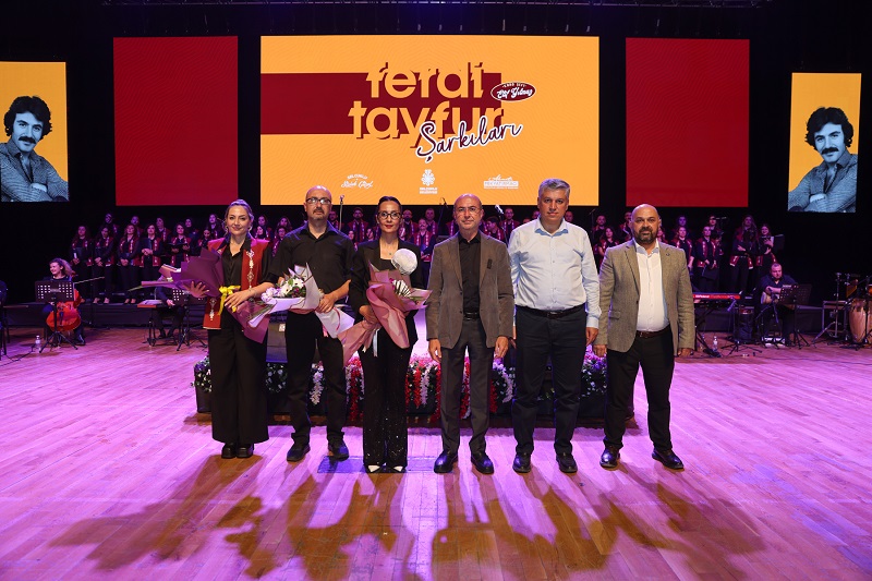 ferdi-tayfur-konseri-1-1.jpg