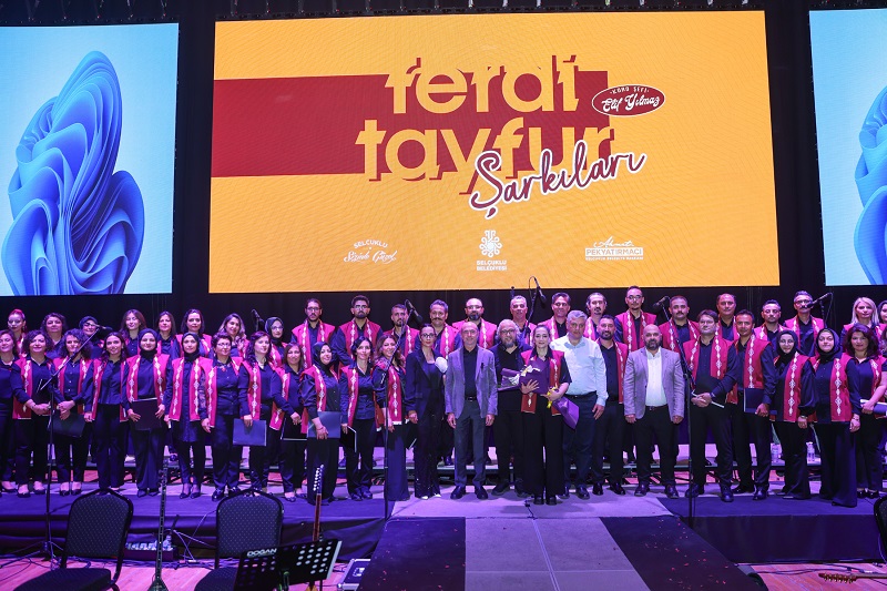 ferdi-tayfur-konseri-2-2.jpg