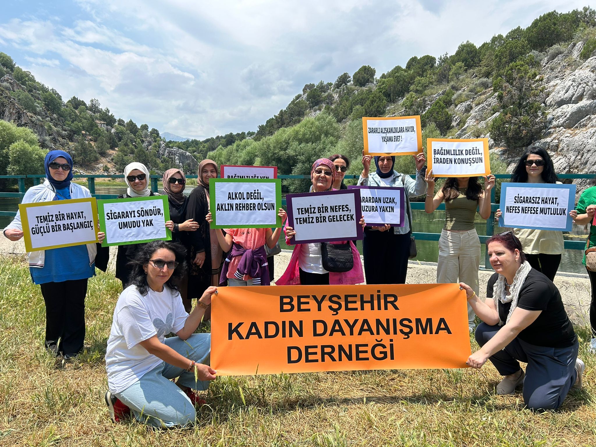 aa-20250625-38383719-38383716-beysehirli-kadinlar-dogada-bulustu.jpg